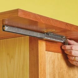 Shaker Sewing Cabinet -WARCO SHOP detail1 hd 114