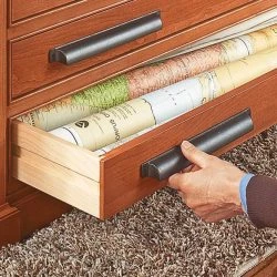 Three-Drawer Coffee Table -WARCO SHOP detail1 hd 204