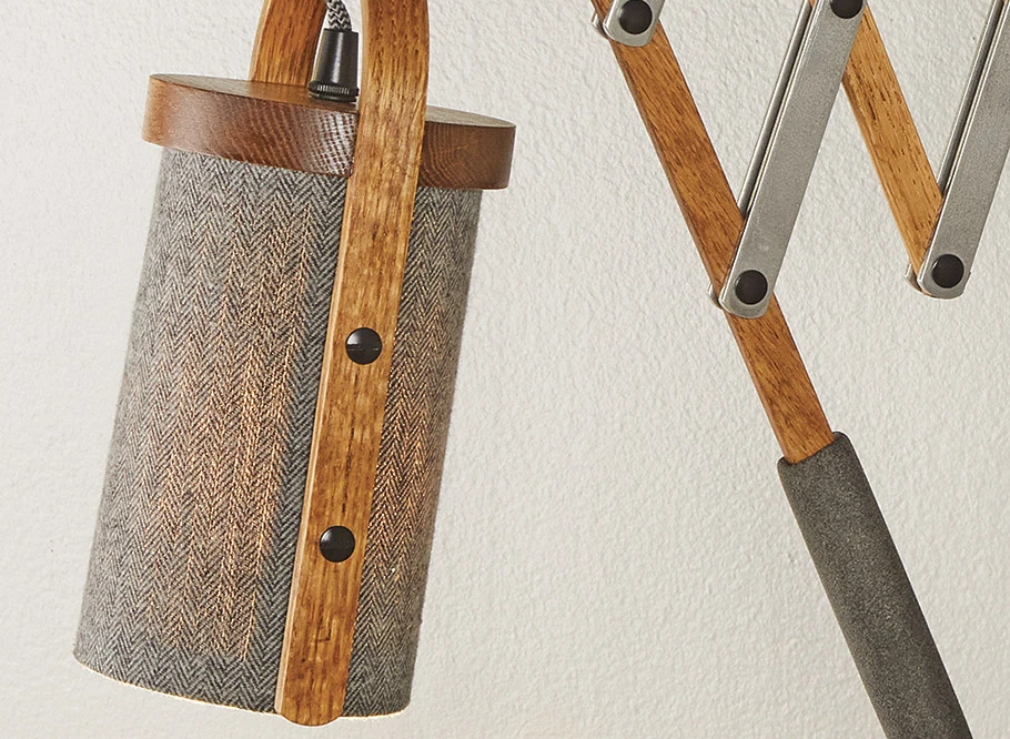 Scissor Lamp 5 Scissor Lamp - Image 3