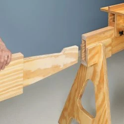 Space-Saving Miter Saw Station -WARCO SHOP detail1 hd 442