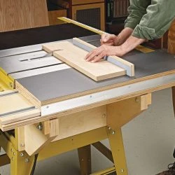 Sliding Saw Table -WARCO SHOP detail1 hd 488