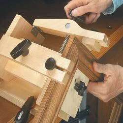 Shop-Made Miter Vise 21 Shop-Made Miter Vise -WARCO SHOP detail1 hd 523