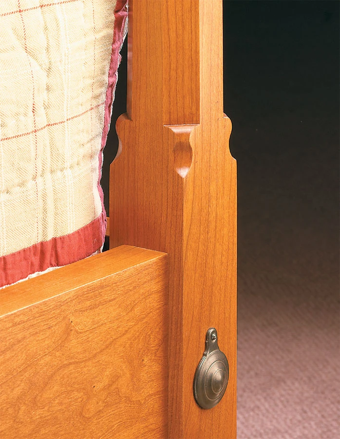 Pencil Post Bed 5 Pencil Post Bed - Image 3