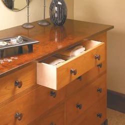 Nine-Drawer Dresser 9 Nine-Drawer Dresser -WARCO SHOP detail2 hd 104