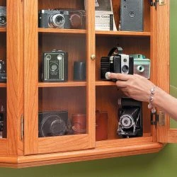 Elegant Curio Cabinet -WARCO SHOP detail2 hd 106