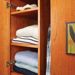 Classic Armoire 22 Classic Armoire -WARCO SHOP detail2 hd 112