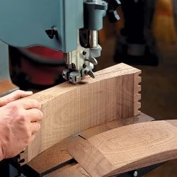 Bow-Front End Table 9 Bow-Front End Table -WARCO SHOP detail2 hd 204