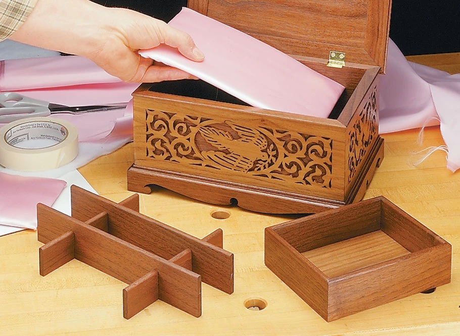 Scroll-Sawn Jewelry Box 6 Scroll-Sawn Jewelry Box - Image 4