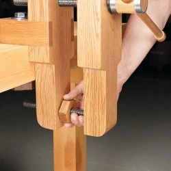 Bench Vise -WARCO SHOP detail2 hd 500
