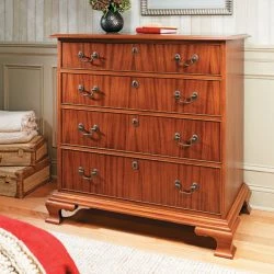 WARCO SHOP 16 Chippendale Chest