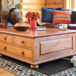 Country Classic Coffee Table
