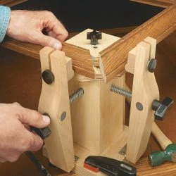 Shop-Made Miter Vise
